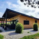 Tatil Evi Wood Pool & Visoko