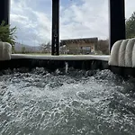 Wood Pool & * Visoko