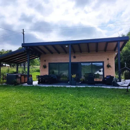 Wood Pool & * Visoko