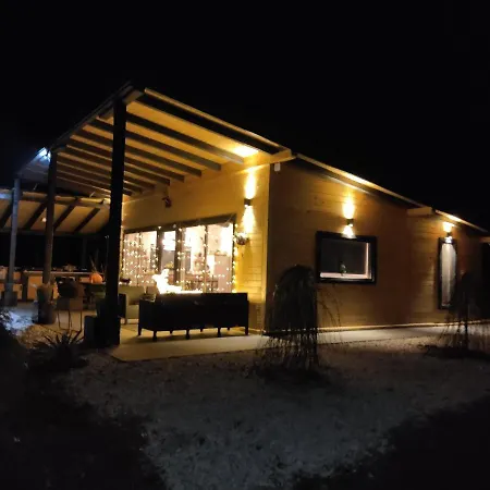 בית נופש Wood Pool &