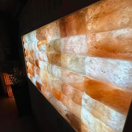 Wood Pool & בית נופש *